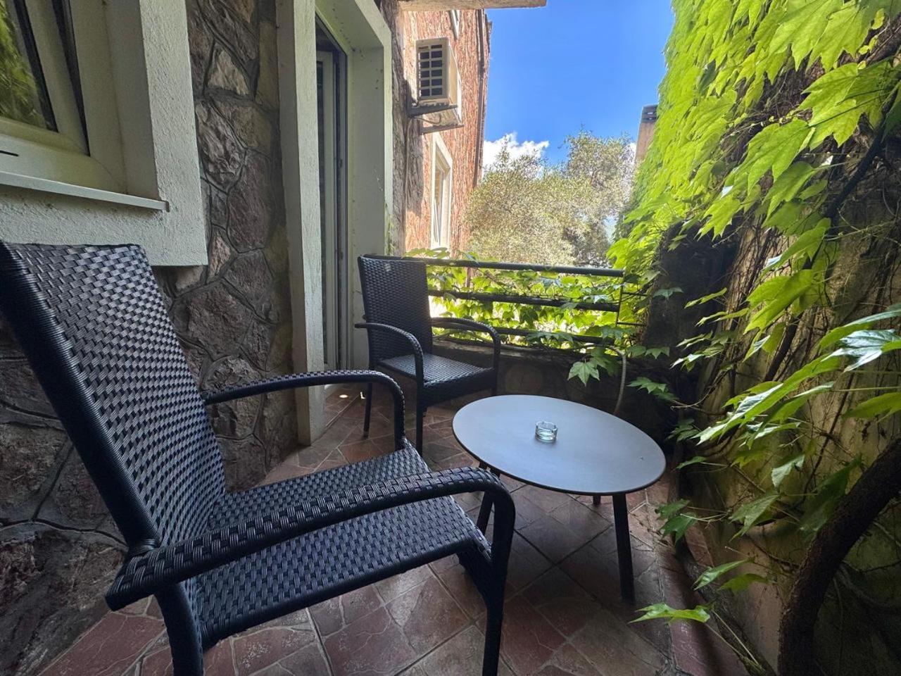 Contessa Apartment